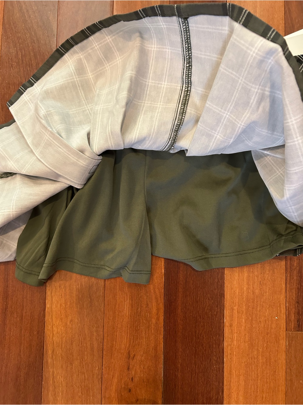 Madden Girl Dark Green Plaid Pleated Mini Skort with Belt size S - Picture 5 of 5